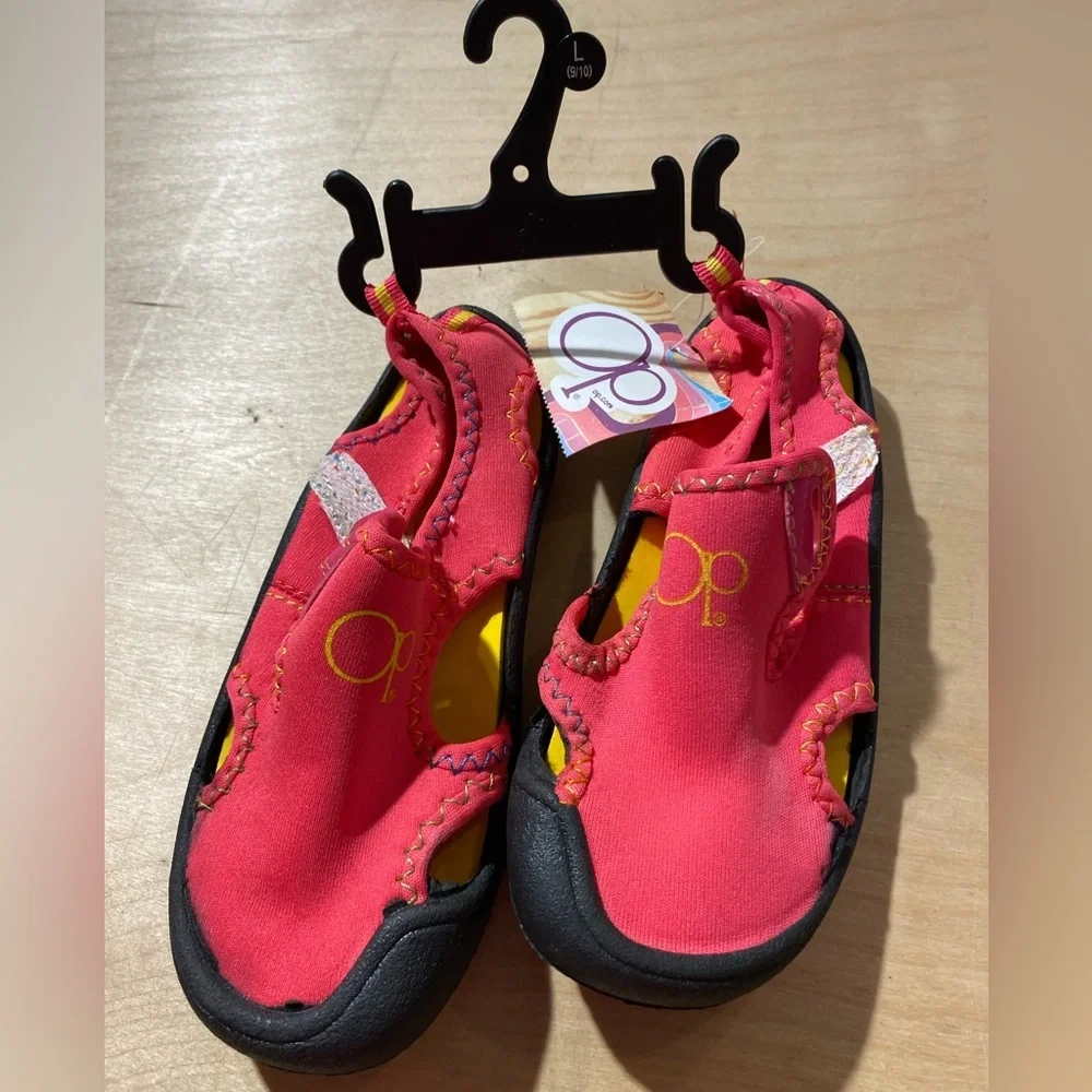 OP Kids Pink and Black Sandals Size Large (9/10) (LM)